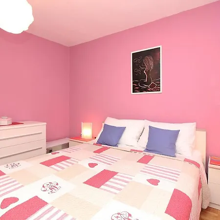 With A Parking Space Rabac, Labin - 12100 アパート ラバック