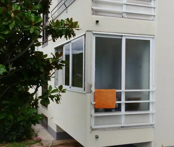 With A Parking Space Rabac, Labin - 12100 *